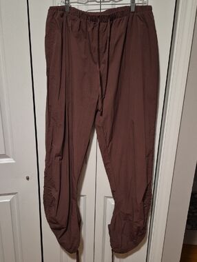 Missguided + Brown Elastic Waist Drawstring Joggers